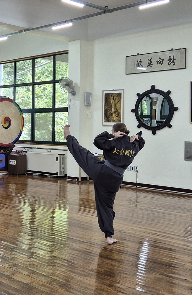 melli slider 650x1000px 5