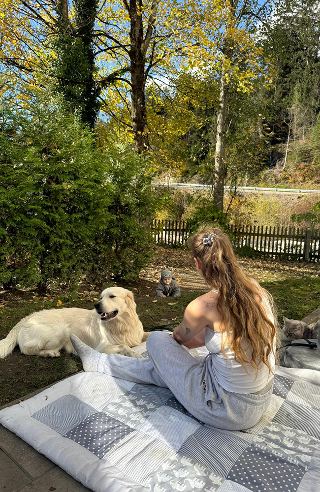 steffi slider 650x1000px 4